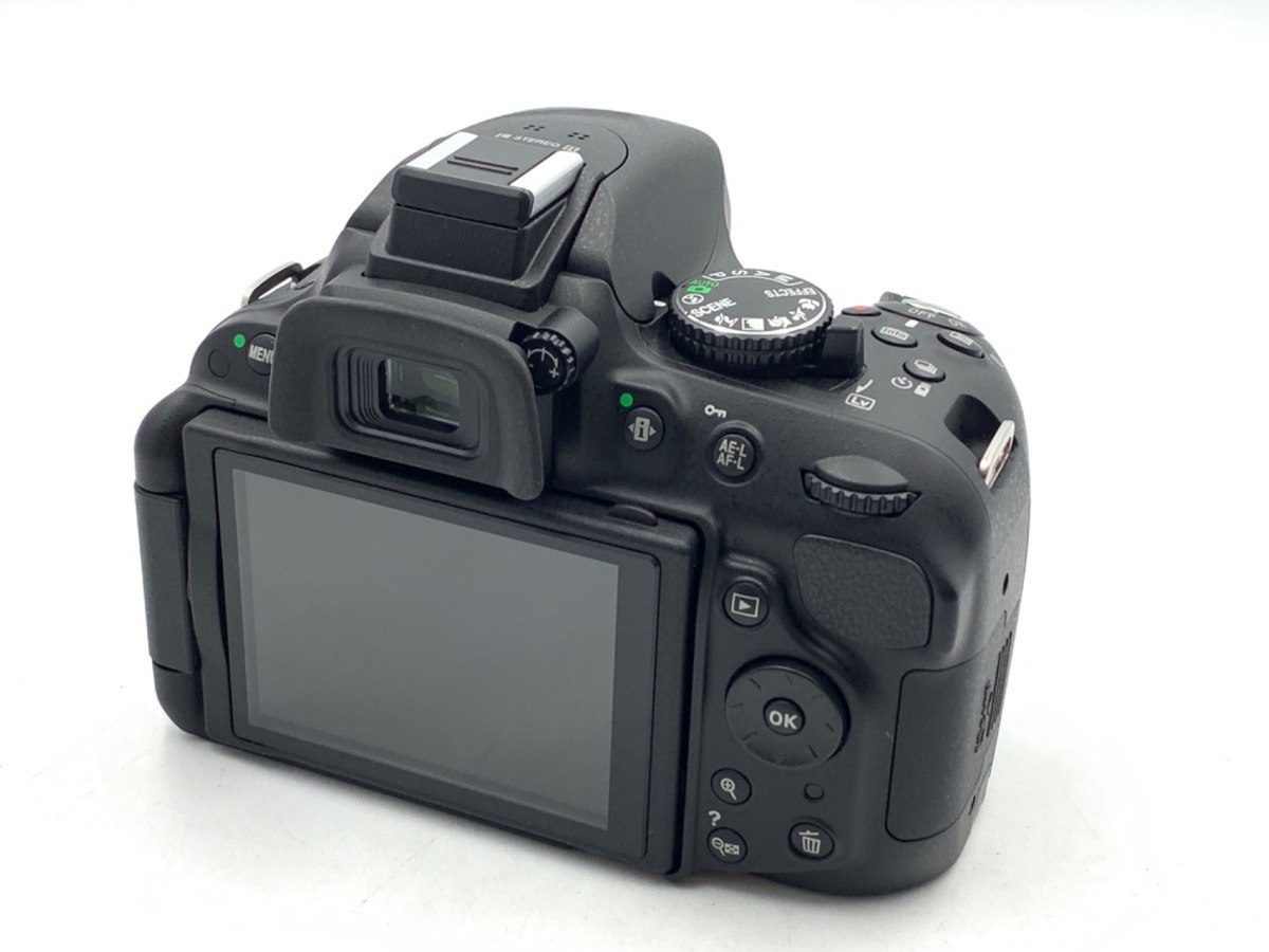 D5200 ボディ ブラック【2410万画素】