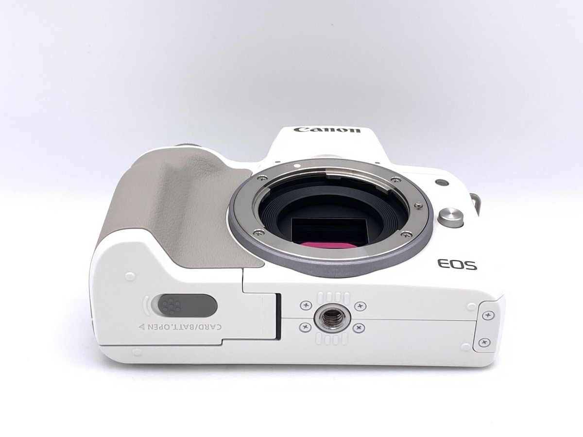 �L���m�� EOS Kiss M2 �{�f�B �z���C�g