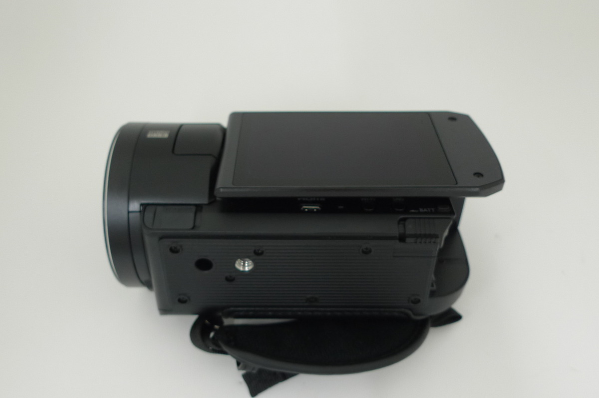 中古】パナソニック デジタルビデオカメラ HC-V900-K ビーズブラック
