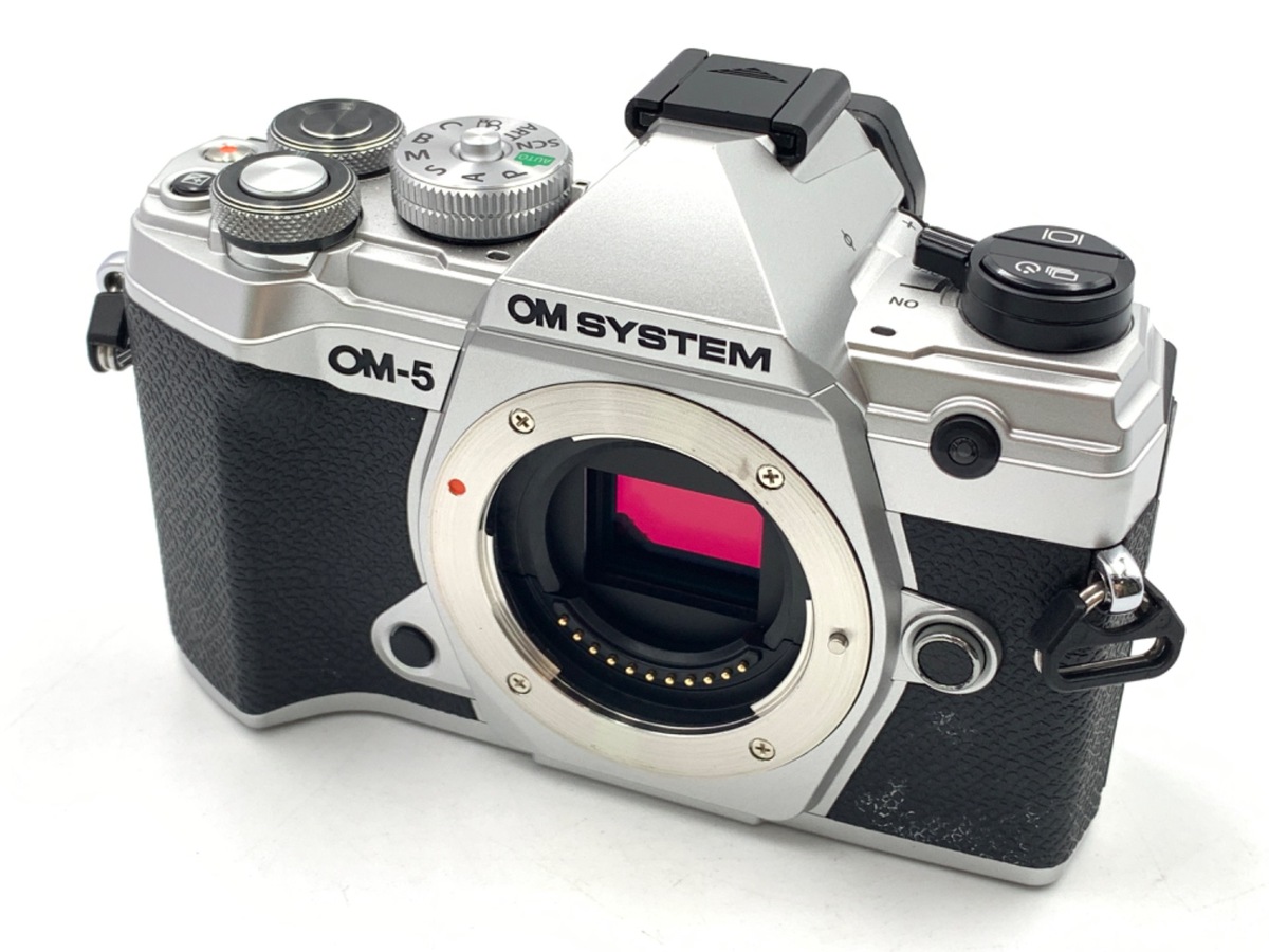 OM SYSTEM OM-5 {fB Vo[