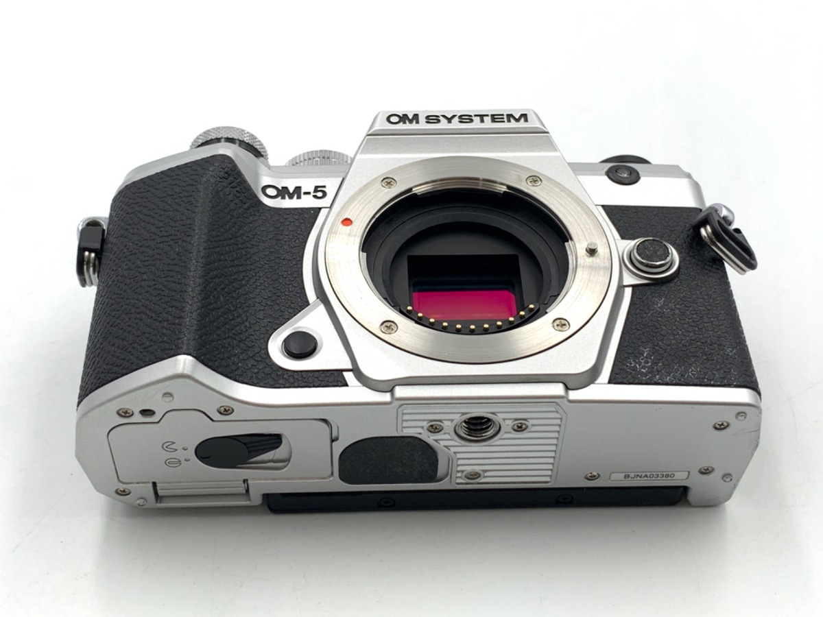 中古】OM SYSTEM OM-5 ボディ シルバー｜｜カメラのキタムラネットショップ