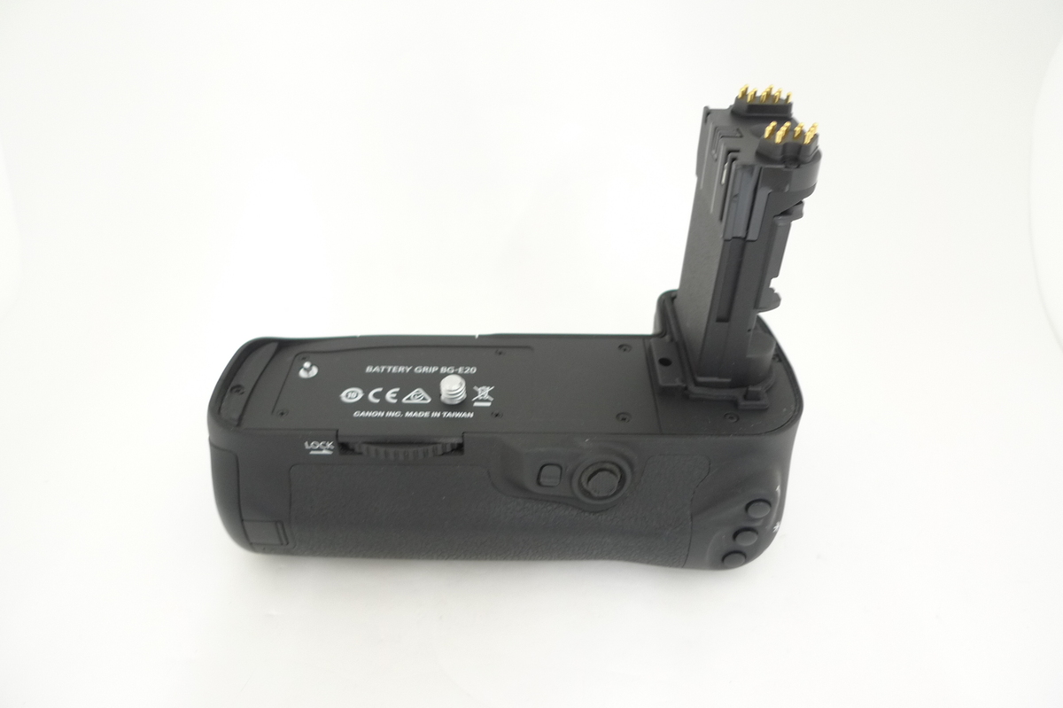 中古：AB(良品)】キヤノン バッテリーグリップ BG-E20 | 2447570089406