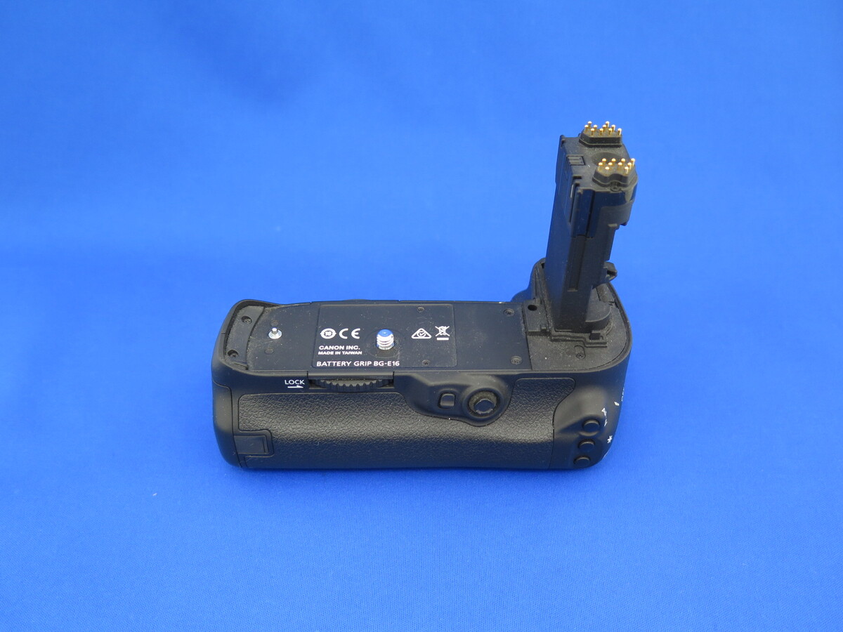 中古：B(並品)】キヤノン バッテリーグリップ BG-E16 | 2447590081190