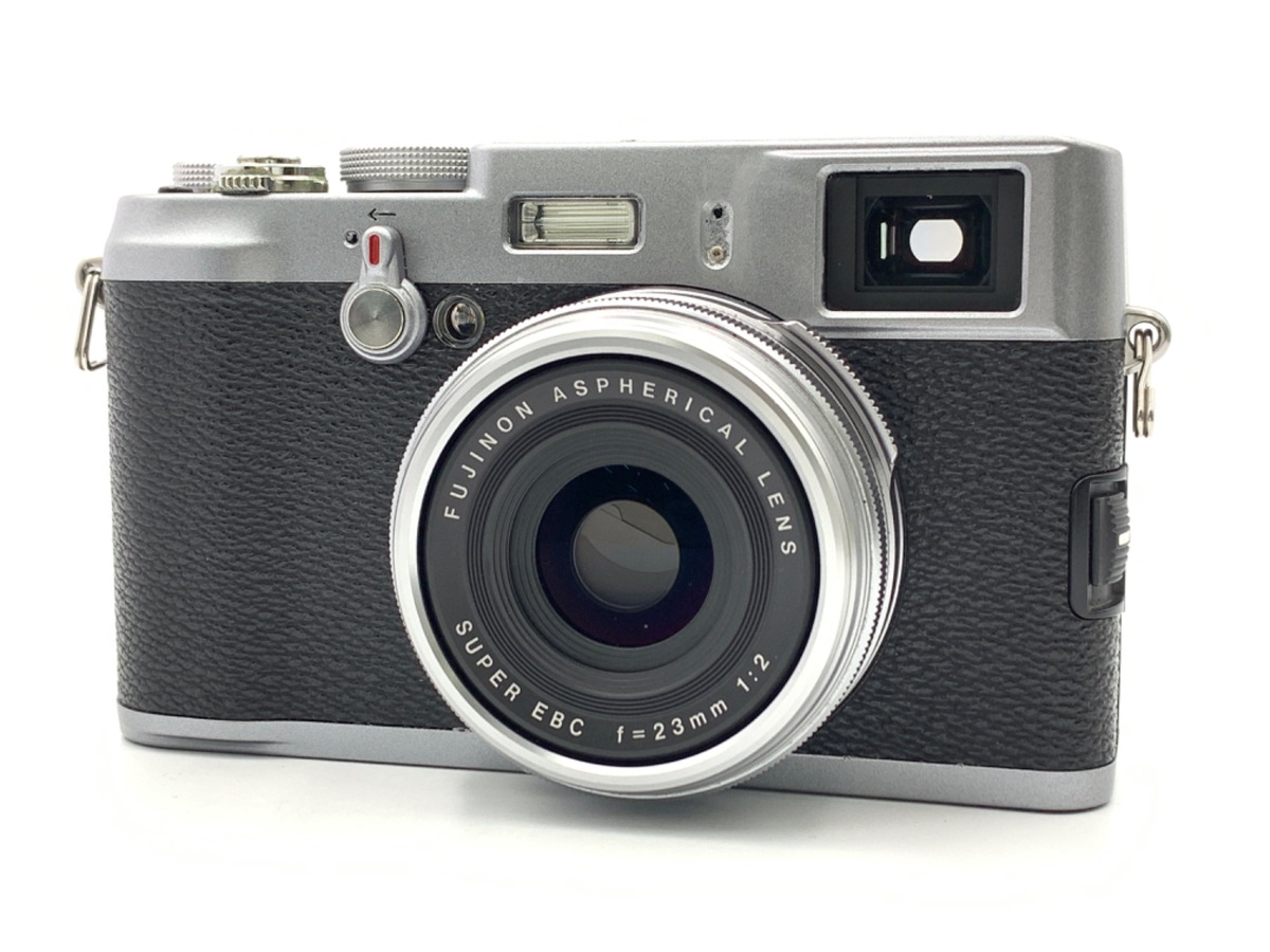 FUJIFILM X100 シルバー【1230万画素】