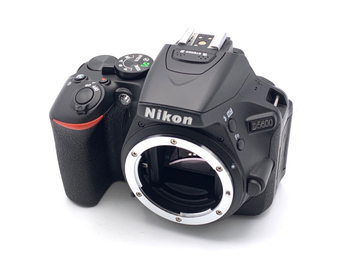 ニコン D5600 ボディ