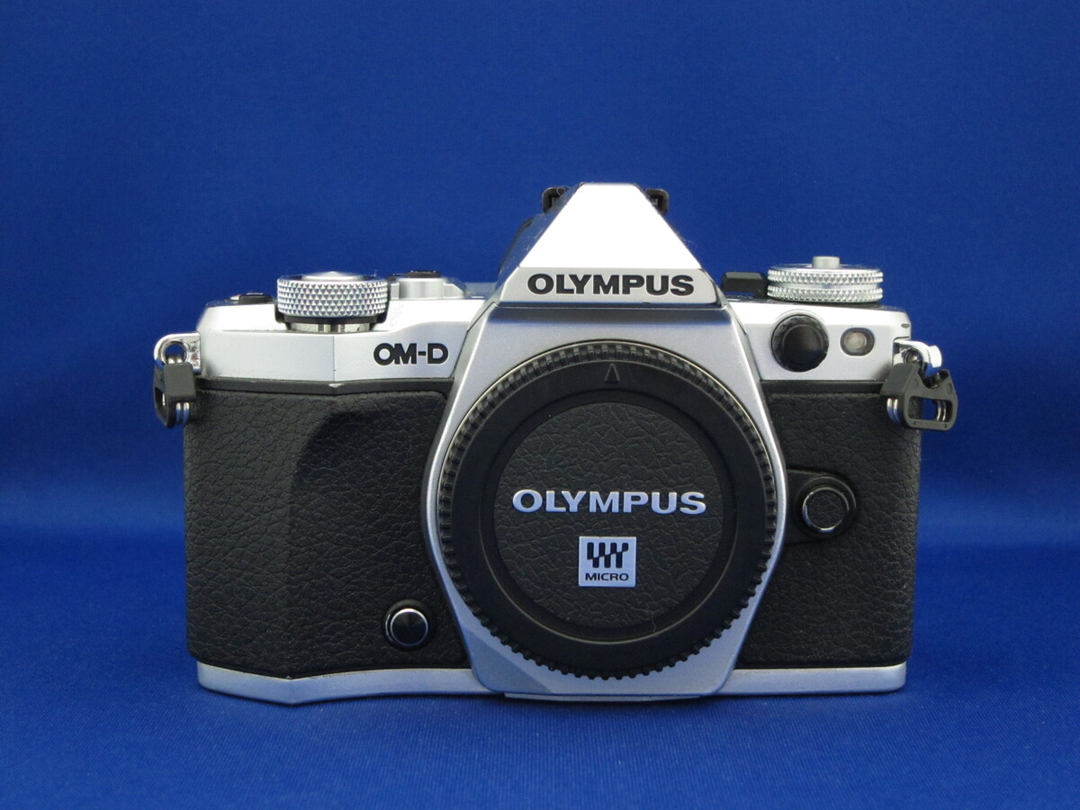 OLYMPUS OM-D E-M5 Mark II ボディ [シルバー] 中古価格比較 - 価格.com