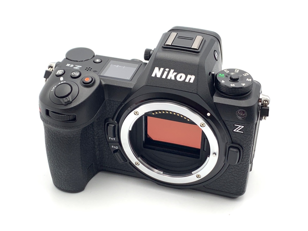 Z6III �{�f�B