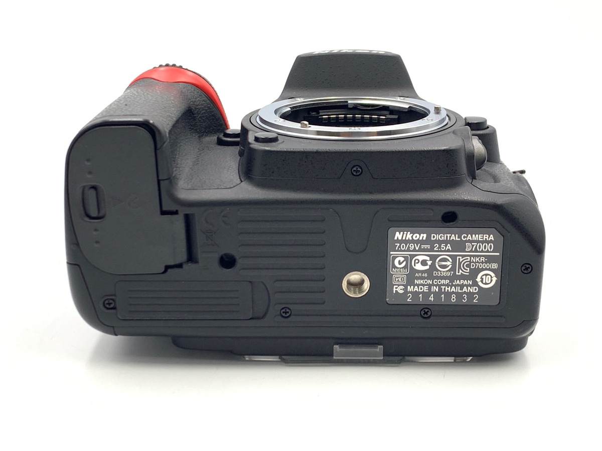 NIKON D7000 本体　ボディ Nikon デジタル一眼レフカメラ D7000