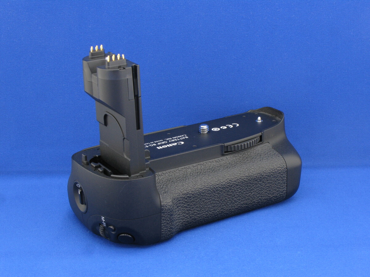 中古：B(並品)】キヤノン バッテリーグリップ BG-E7 | 2445050057297
