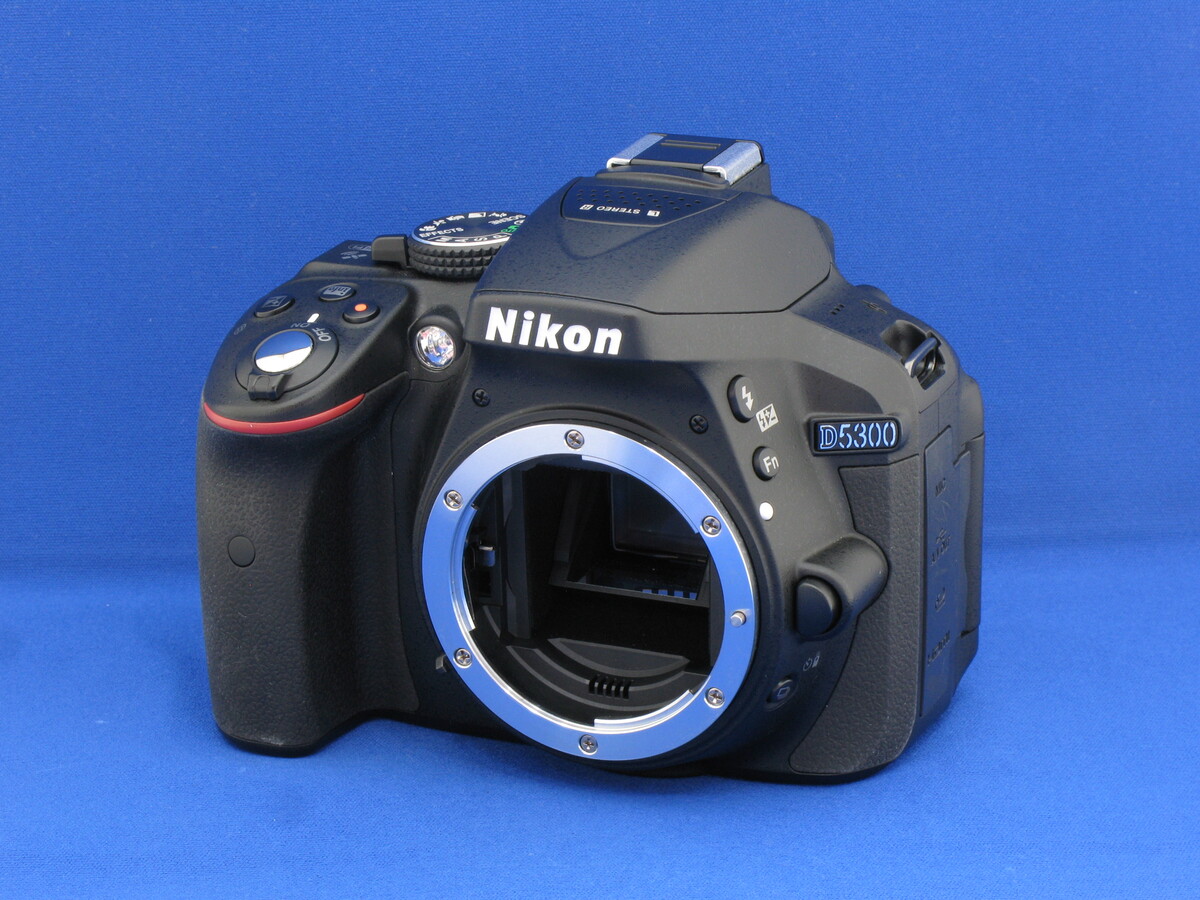 D5300 ボディ ブラック【2416万画素】