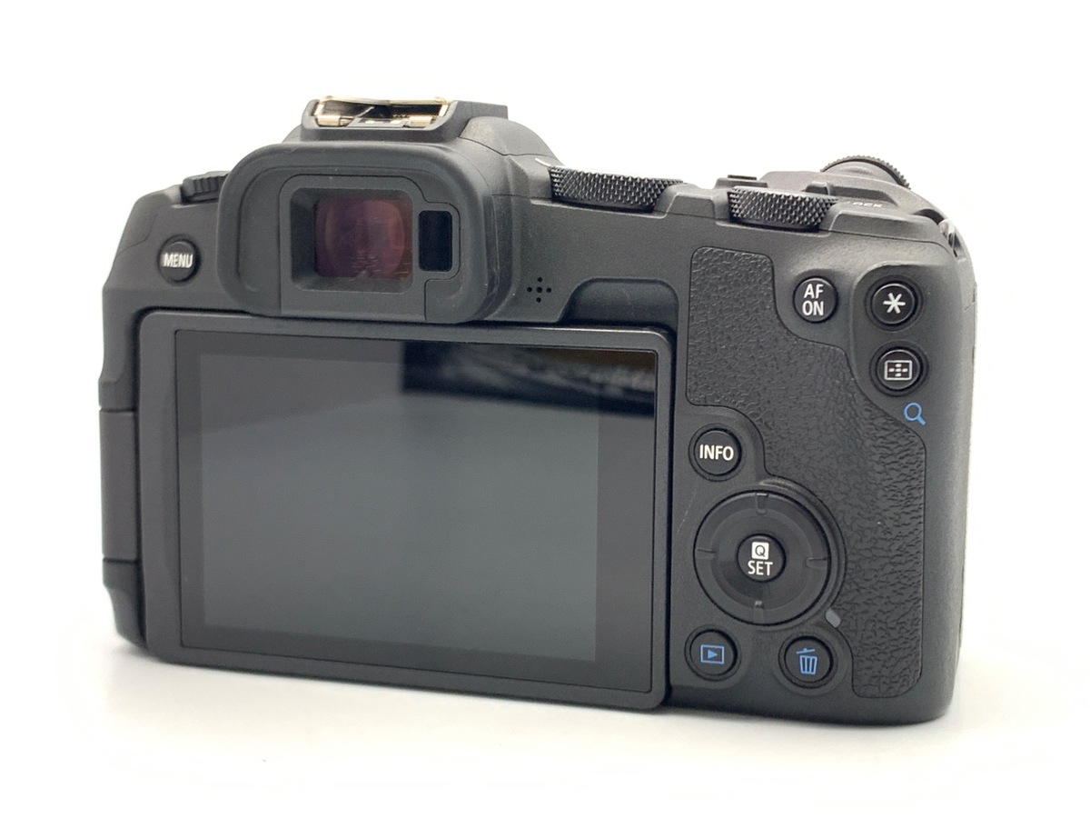 EOS R8 �{�f�B