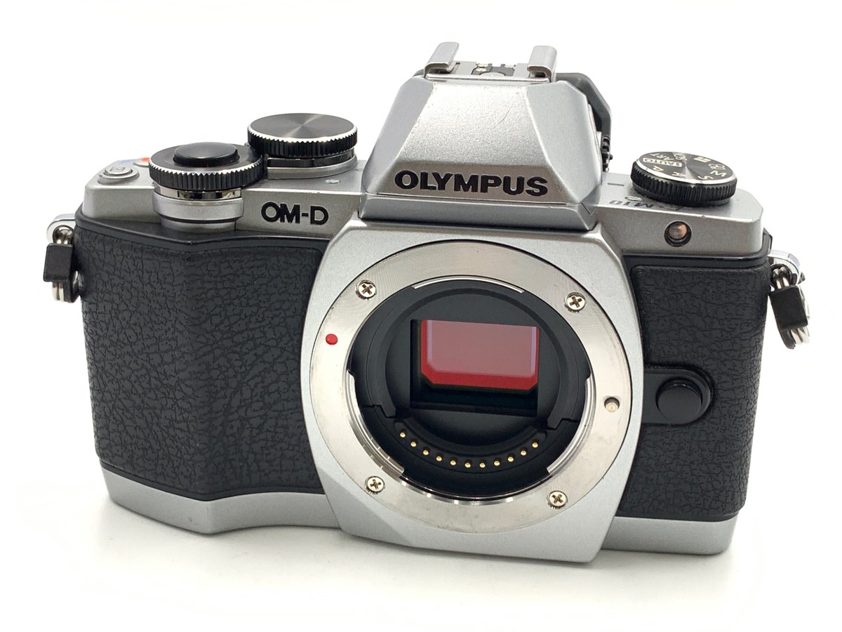 オリンパス OM-D E-M10（難あり品） 中古：C(やや難あり)】オリンパス OM-D E-M10 ボディ シルバー