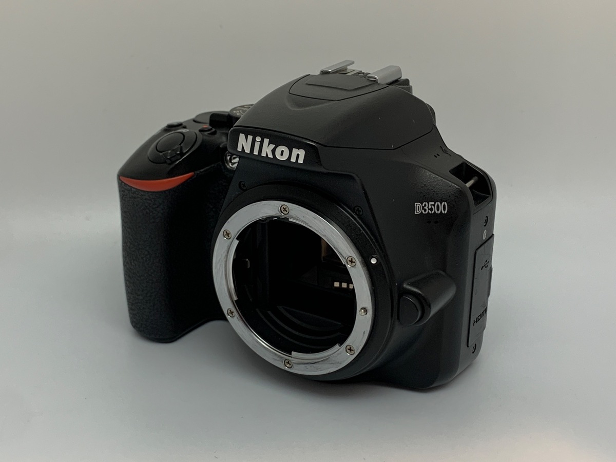 【中古】D3500 ボディ(海外モデル)