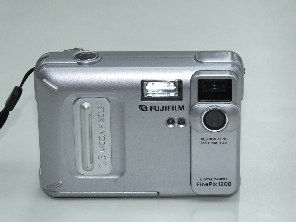 美品‼️ Fujifilm FinePix 1200万画素 デジタルカメラ Amazon | FUJIFILM FinePix デジタルカメラ S2800HD ブラック F