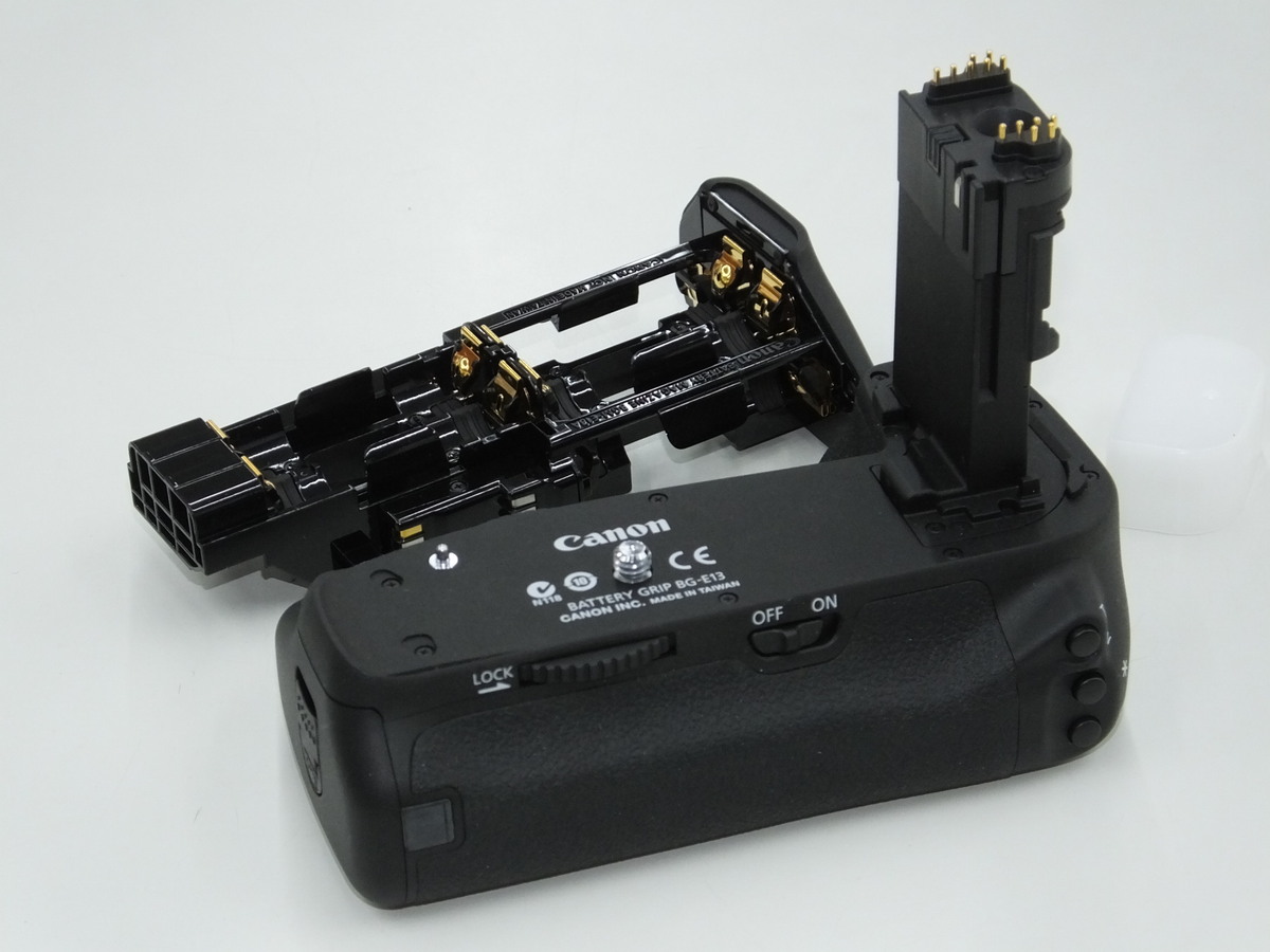 中古：AB(良品)】キヤノン バッテリーグリップ BG-E13 | 2447960033811