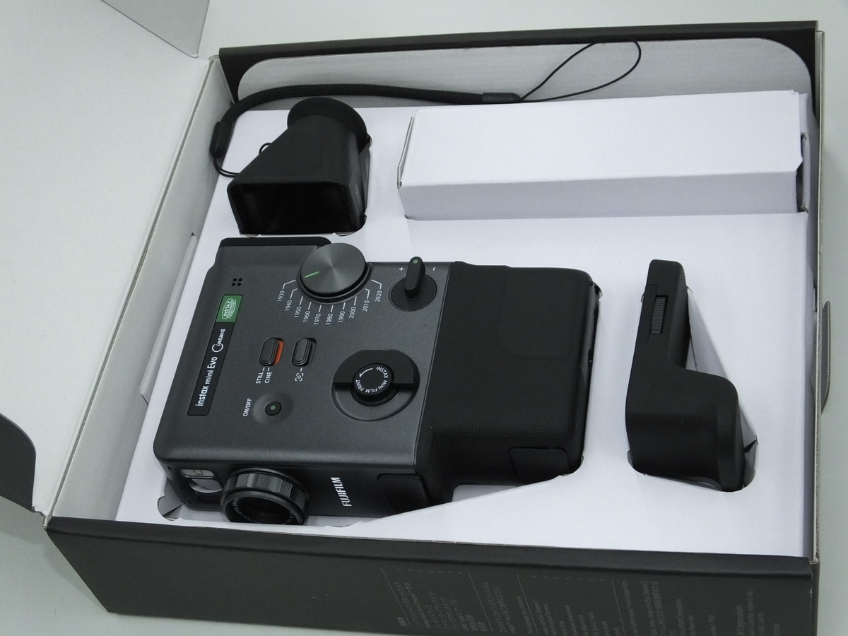 フジフイルム インスタントカメラ instax mini Evo CINEMA 「チェキ」