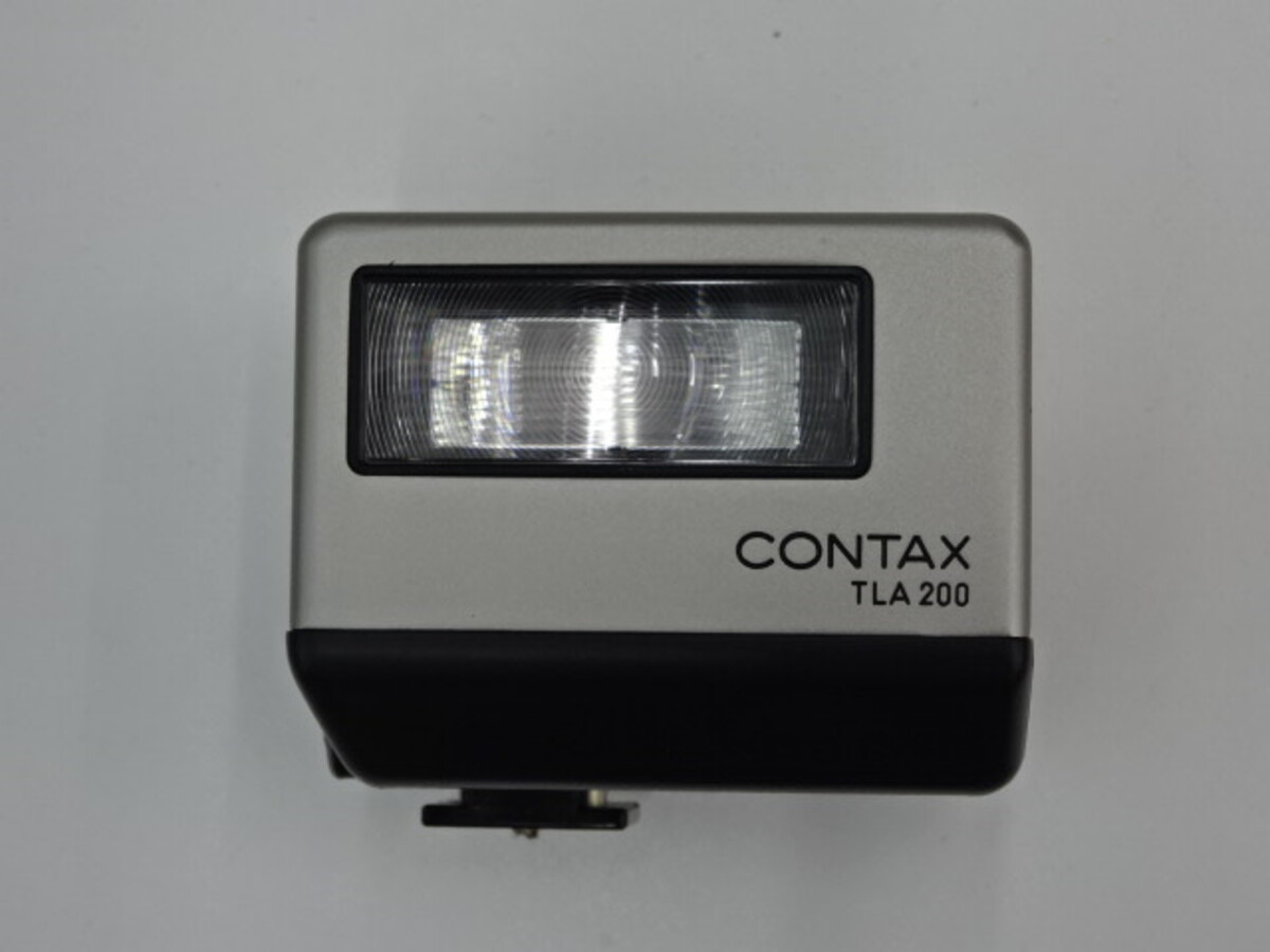 CONTAX TLA200 ストロボ ケース付き Gシリーズ 中古】コンタックス（CONTAX） TLA200(コンタックス ストロボ)クローム