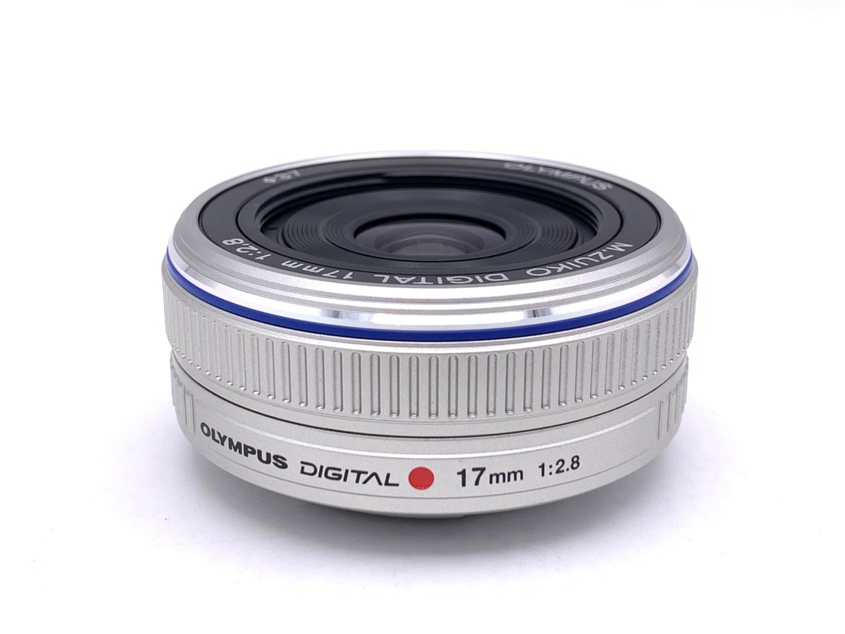 美品 オリンパス M.Zuiko Digital 17mm f/2.8 中古】オリンパス M.ZUIKO DIGITAL 17mm F2.8 シルバー｜｜カメラの