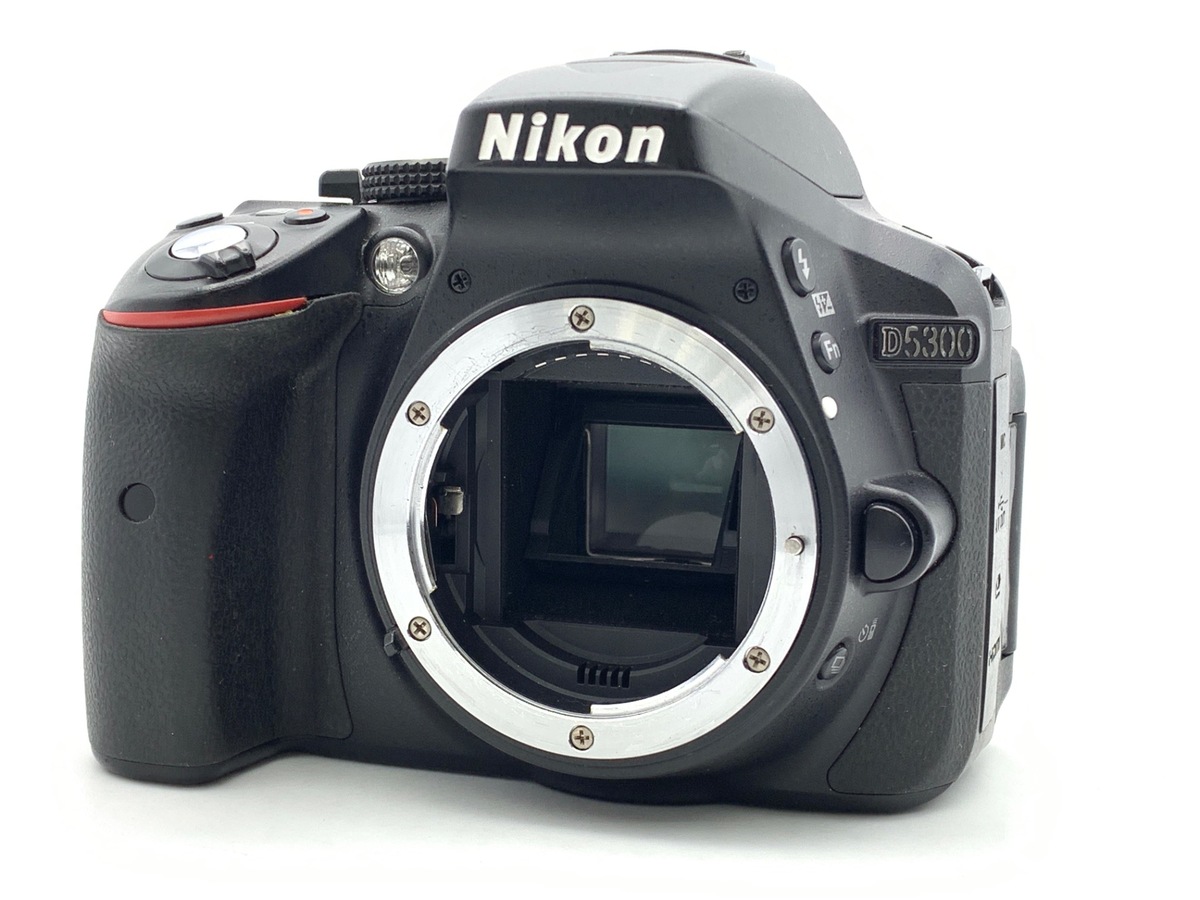 �j�R�� D5300 �{�f�B �u���b�N