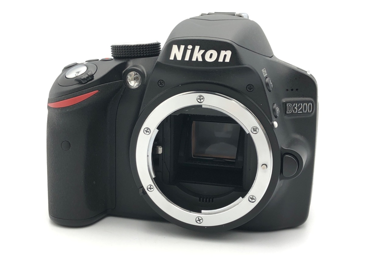 D3200 ボディ ブラック【2420万画素】