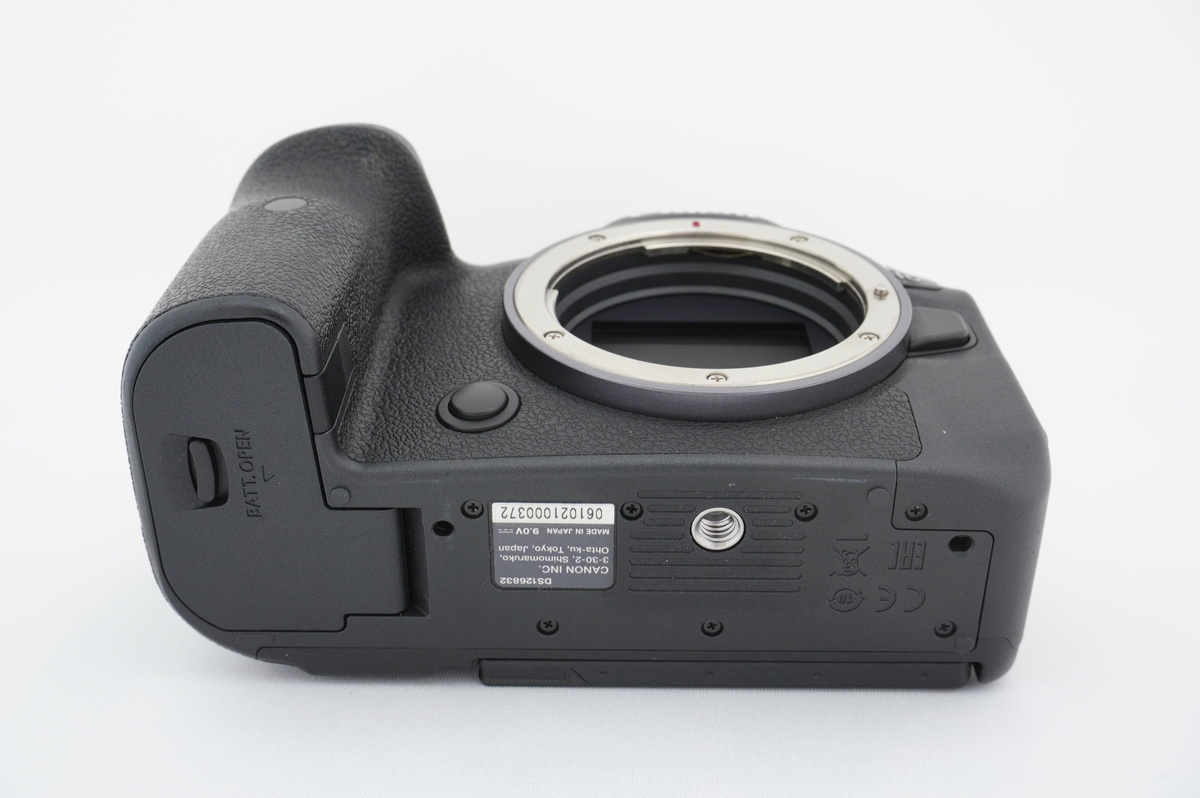 EOS R6 ボディ【2010万画素】