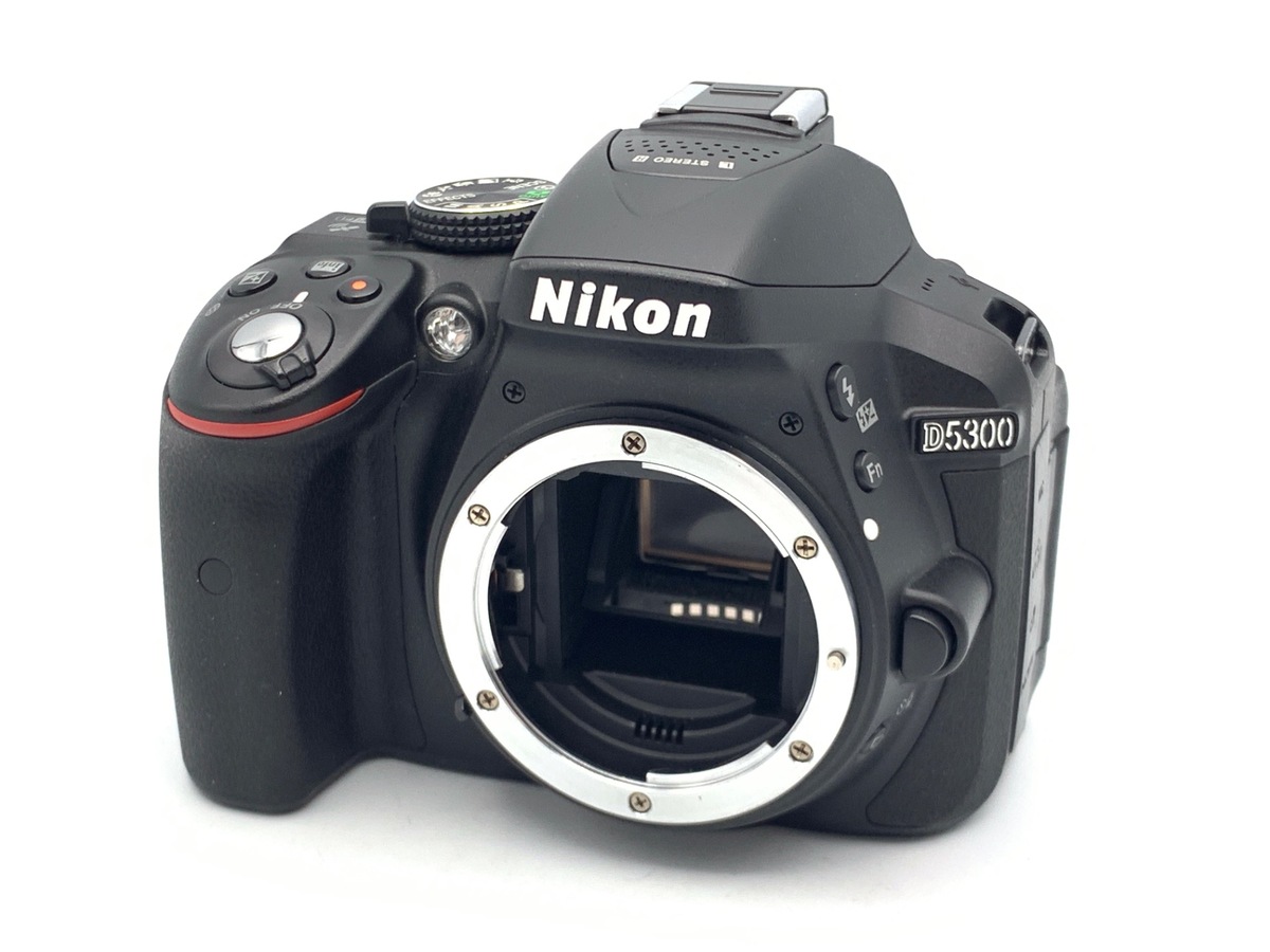 �j�R�� D5300 �{�f�B �u���b�N