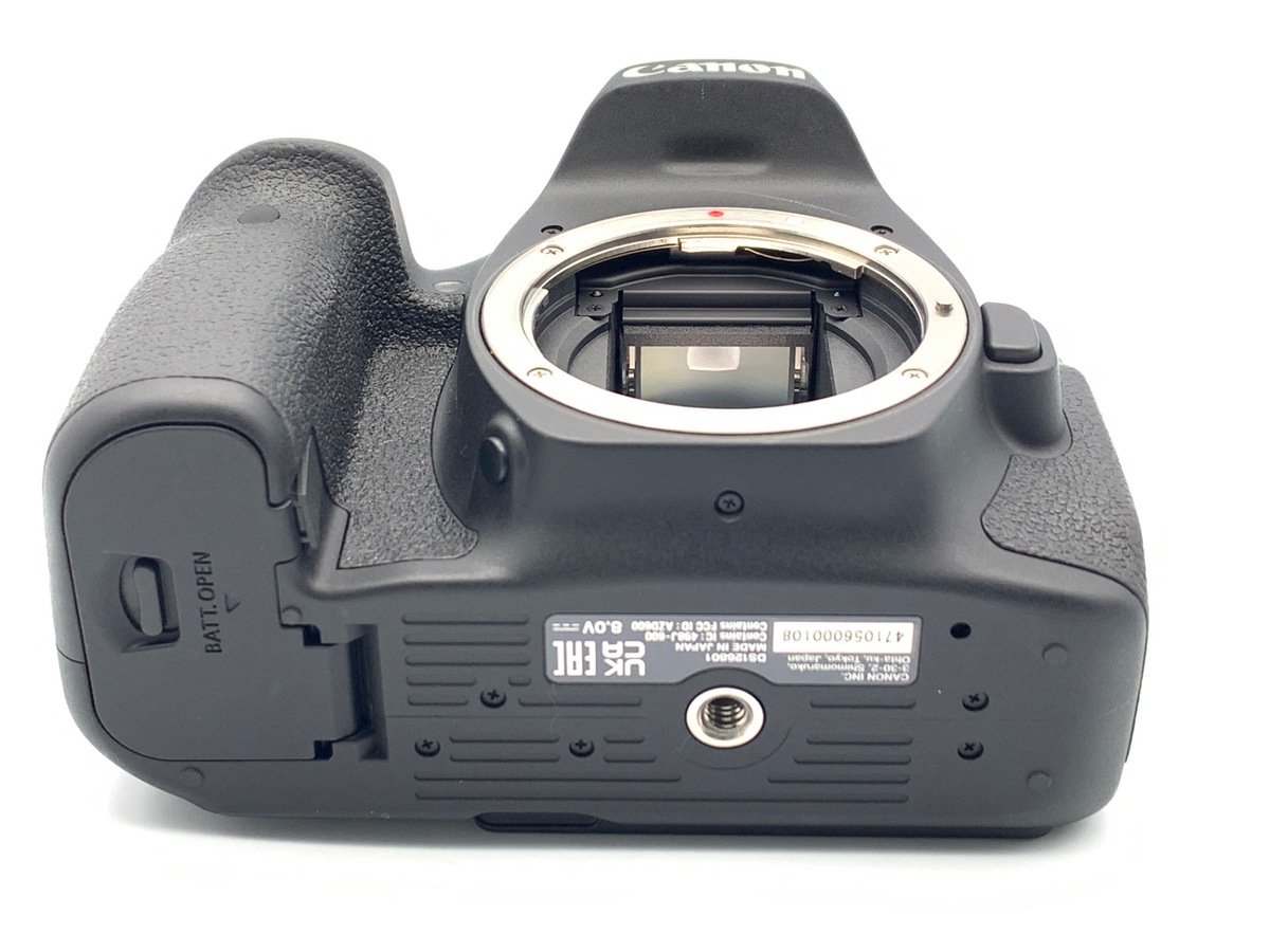 �L���m�� EOS 90D �{�f�B