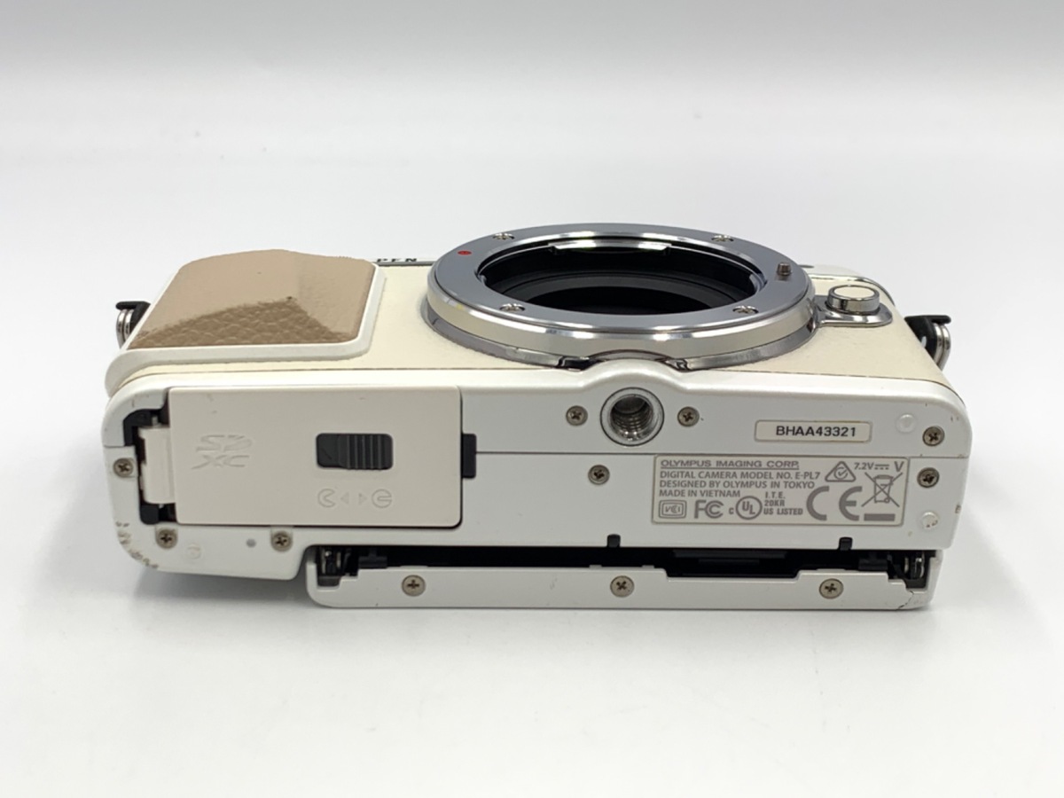 E-PL7 ボディ ホワイト【1605万画素】