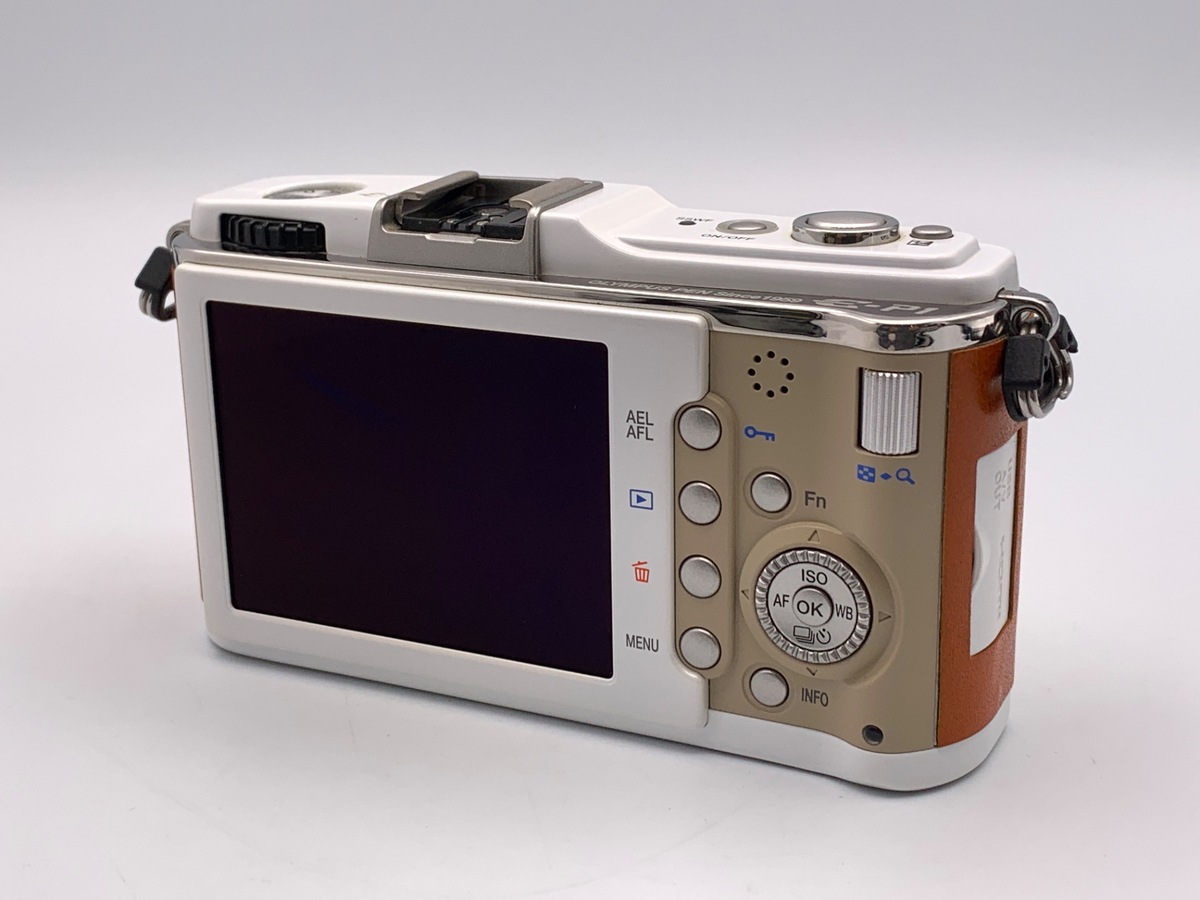 中古】オリンパス PEN E-P1 ボディ ホワイト｜｜カメラのキタムラ