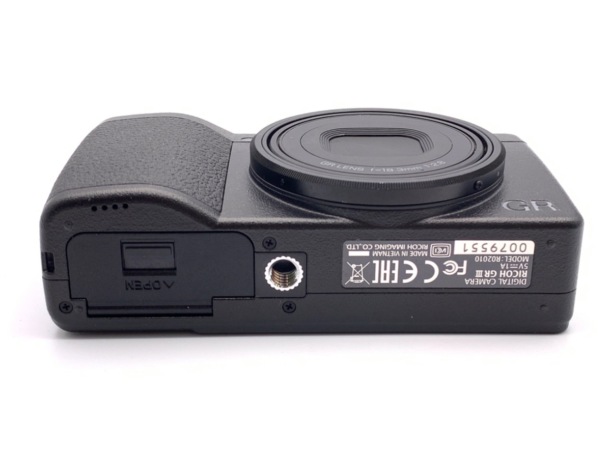 中古：B(並品)】リコー GR III | 2448070042717