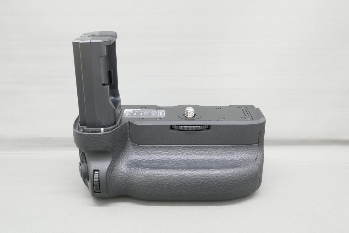 中古：AB(良品)】ソニー 縦位置グリップ VG-C3EM | 2472670015758