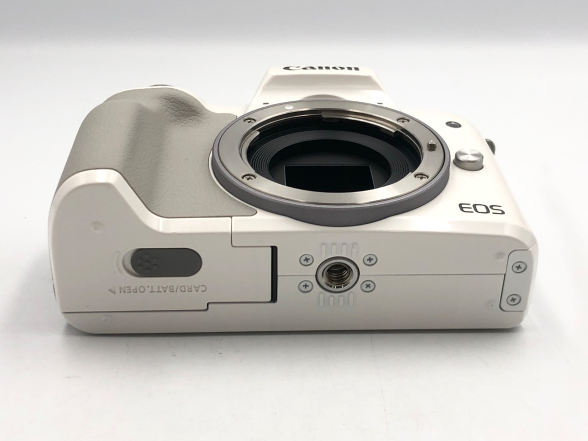 EOS Kiss M ボディ ホワイト【2410万画素】