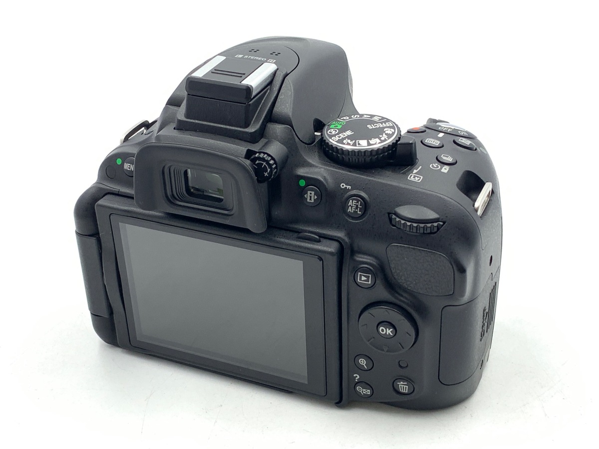�j�R�� D5200 �{�f�B �u���b�N