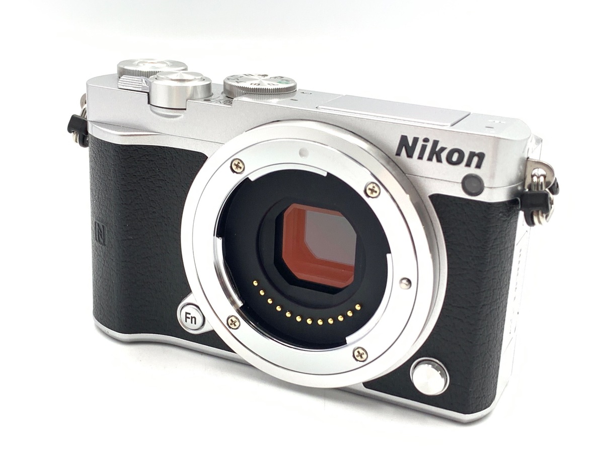 Nikon 1 J5 ボディ シルバー【2081万画素】