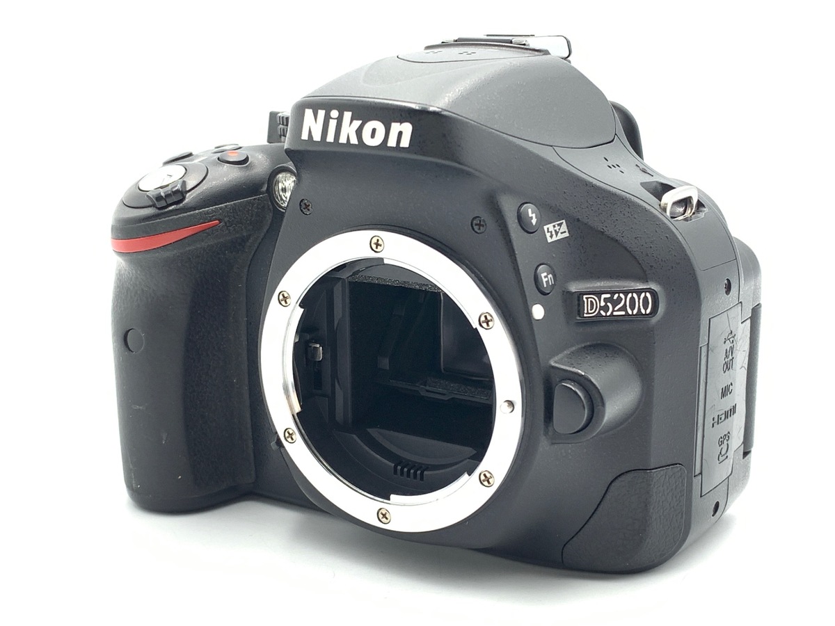 Nikon デジタル一眼レフカメラ D5200 Nikon デジタル一眼レフカメラ D5200