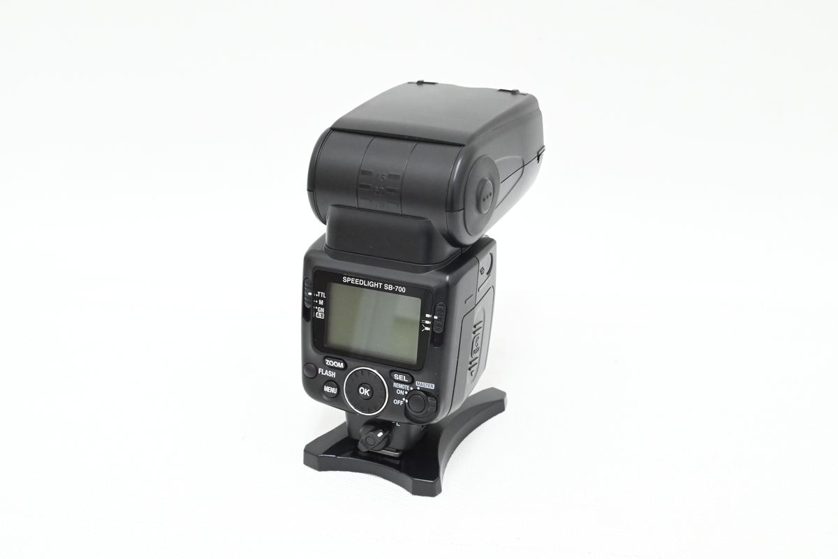 �j�R�� �X�s�[�h���C�g SB-700