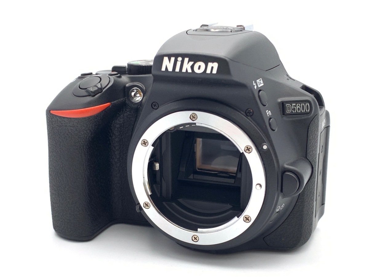 ほぼ新品 ニコン Nikon D5600 ボディ S数2172回 1002 中古：B(並品)】ニコン D5600 ボディ | 2448270033188
