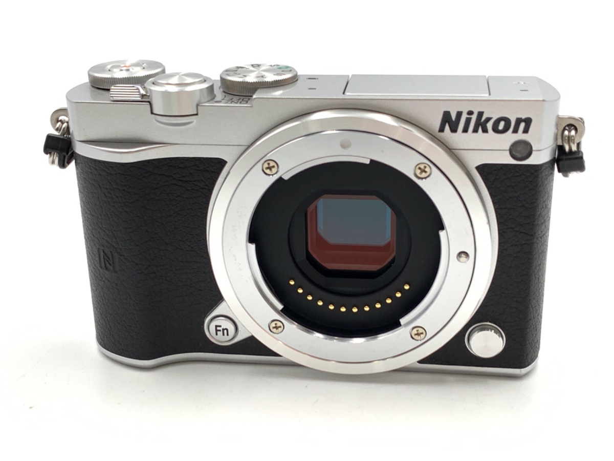 ❤️シャッター数わずか918枚❤️WI-Fi &自撮り❤️Nikon 1 J5