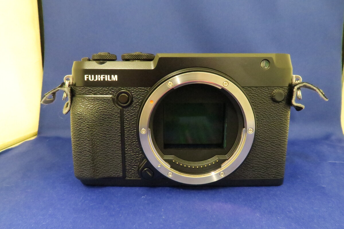中古：AB(良品)】フジフイルム GFX 50R ボディ | 2448500037221