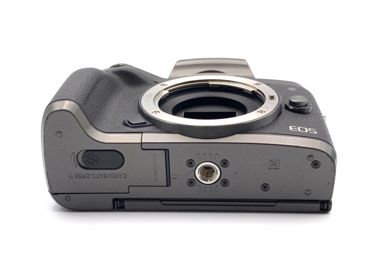 �L���m�� EOS M5 �{�f�B