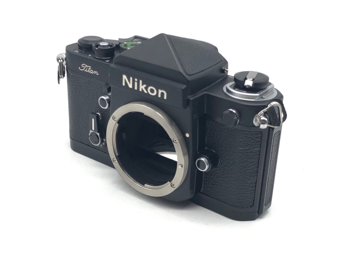 【中古】ニコン F2チタン ボディ （Titan ネーム入り）