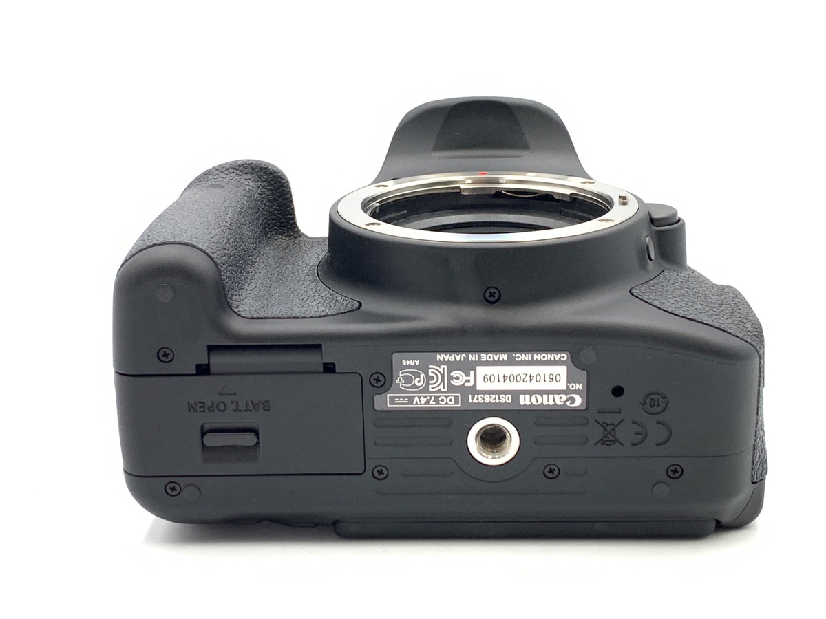 �L���m�� EOS Kiss X6i �{�f�B