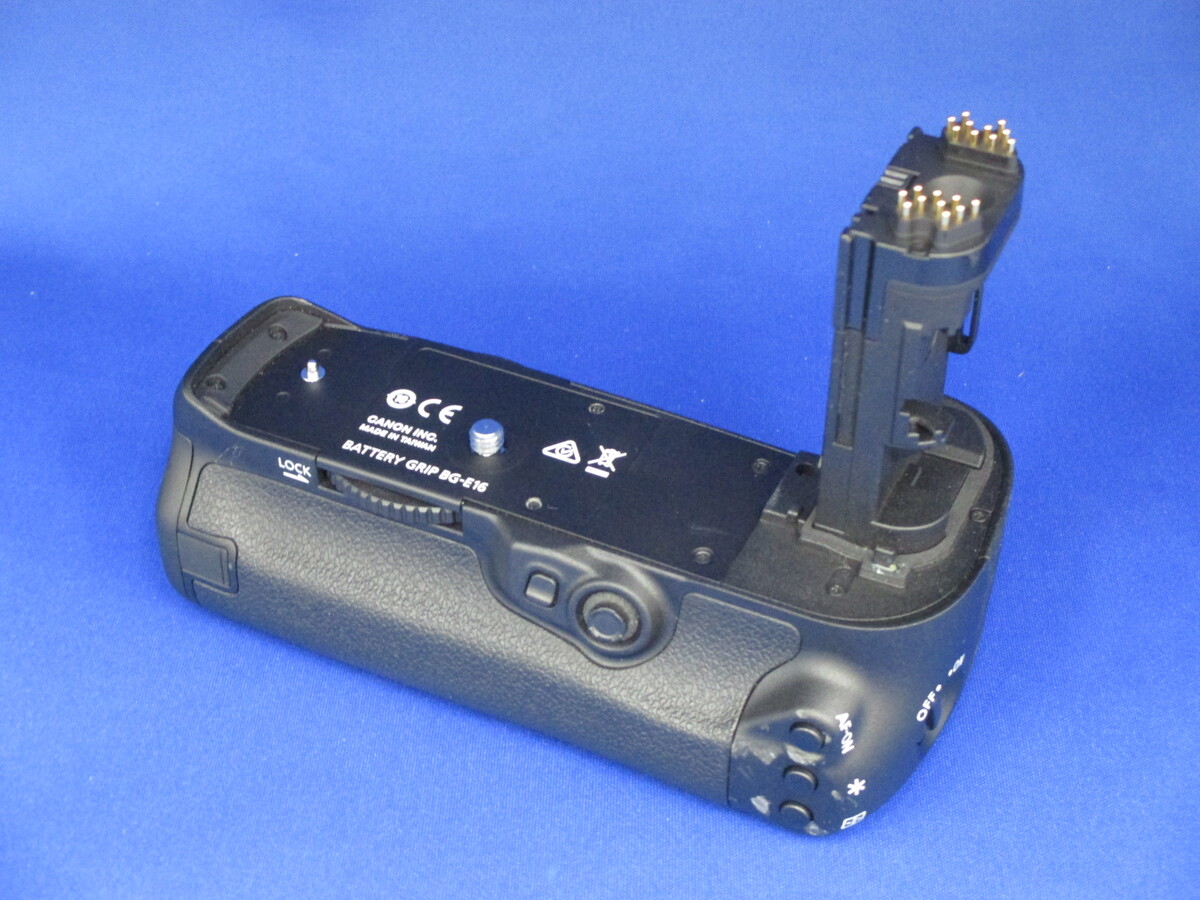 【しょこらてって】 キヤノン バッテリーグリップ BG-E16 Amazon | Canon バッテリーグリップ BG-E16 | カメラ用バッテリー