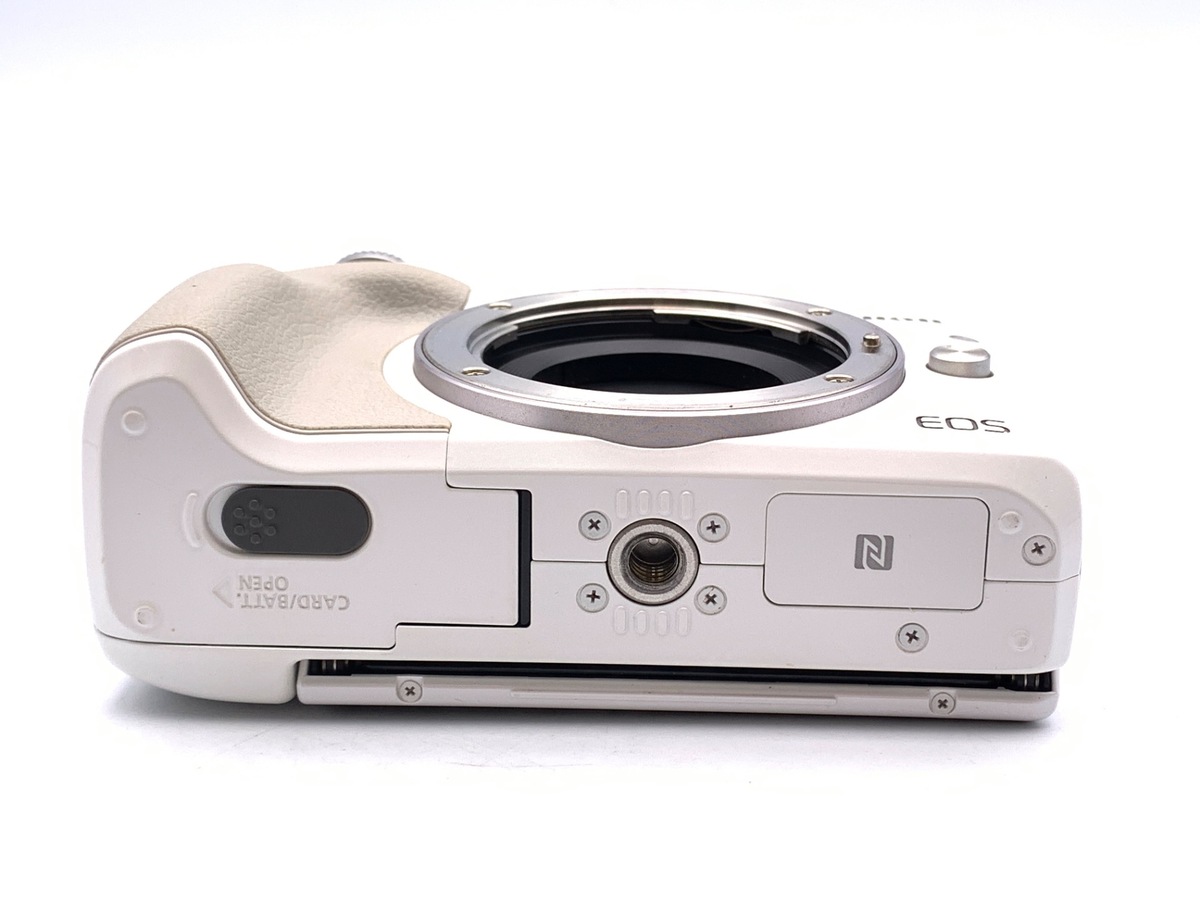 EOS M3 ボディ ホワイト【2420万画素】