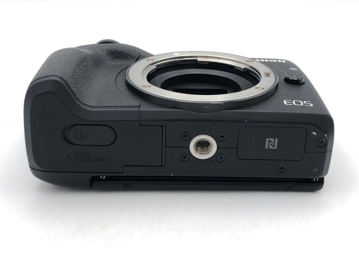 �L���m�� EOS M3 �{�f�B �u���b�N