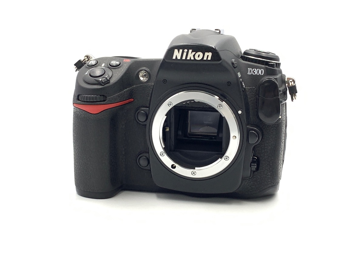 ★撮影枚数1,141枚・超美品★ ニコン D300 ボディ #19159 Amazon | Nikon デジタル一眼レフカメラ D300 | デジタル一眼