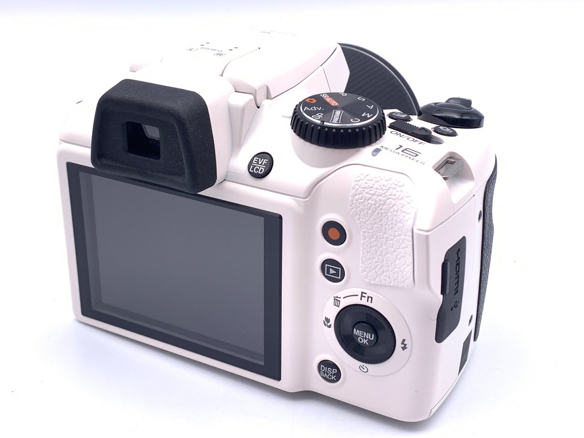 FinePix S8200 �ܲāy1620����f�z