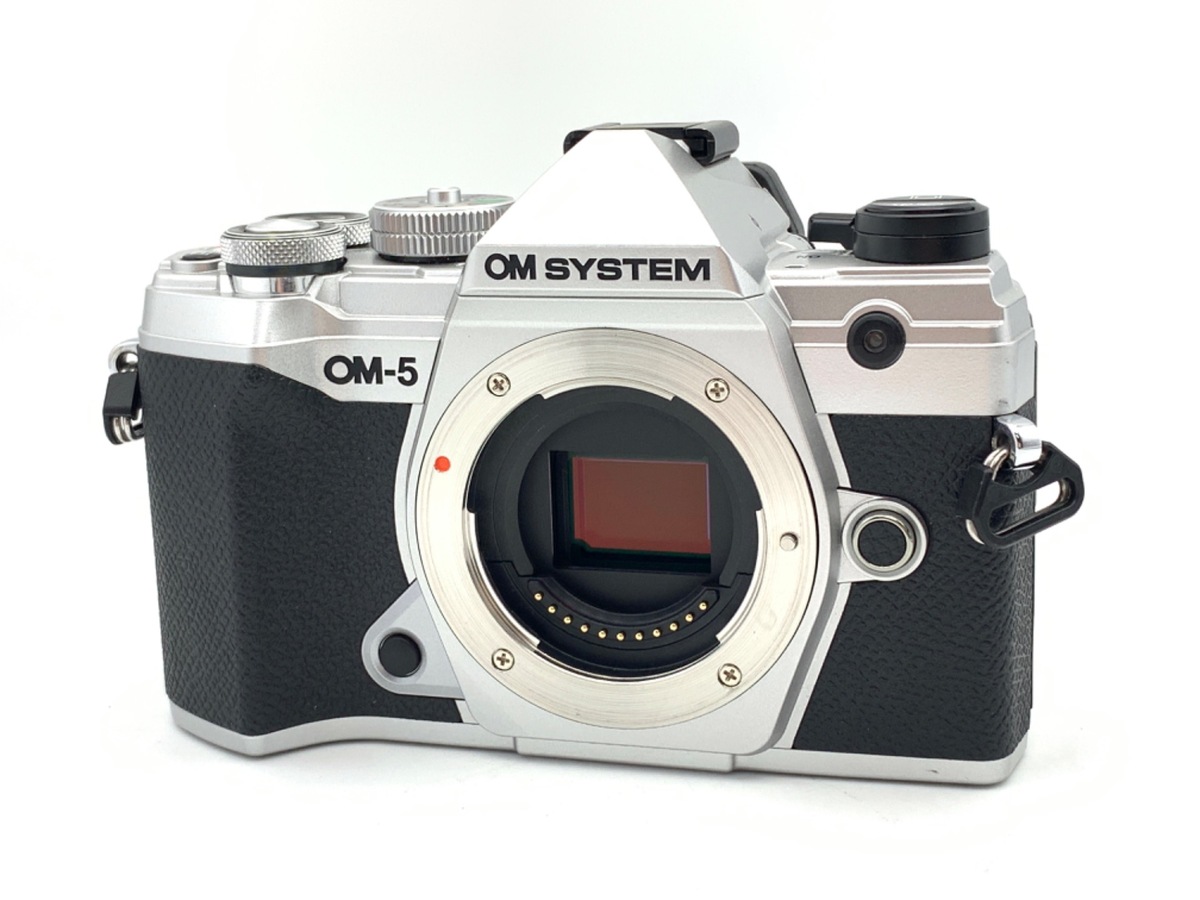 OM SYSTEM OM-5 {fB Vo[