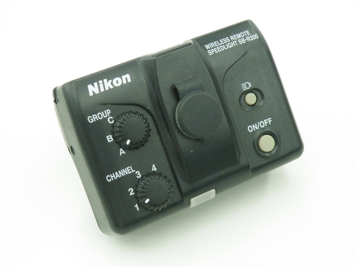 中古：B(並品)】ニコン ワイヤレスリモートスピードライトSB-R200