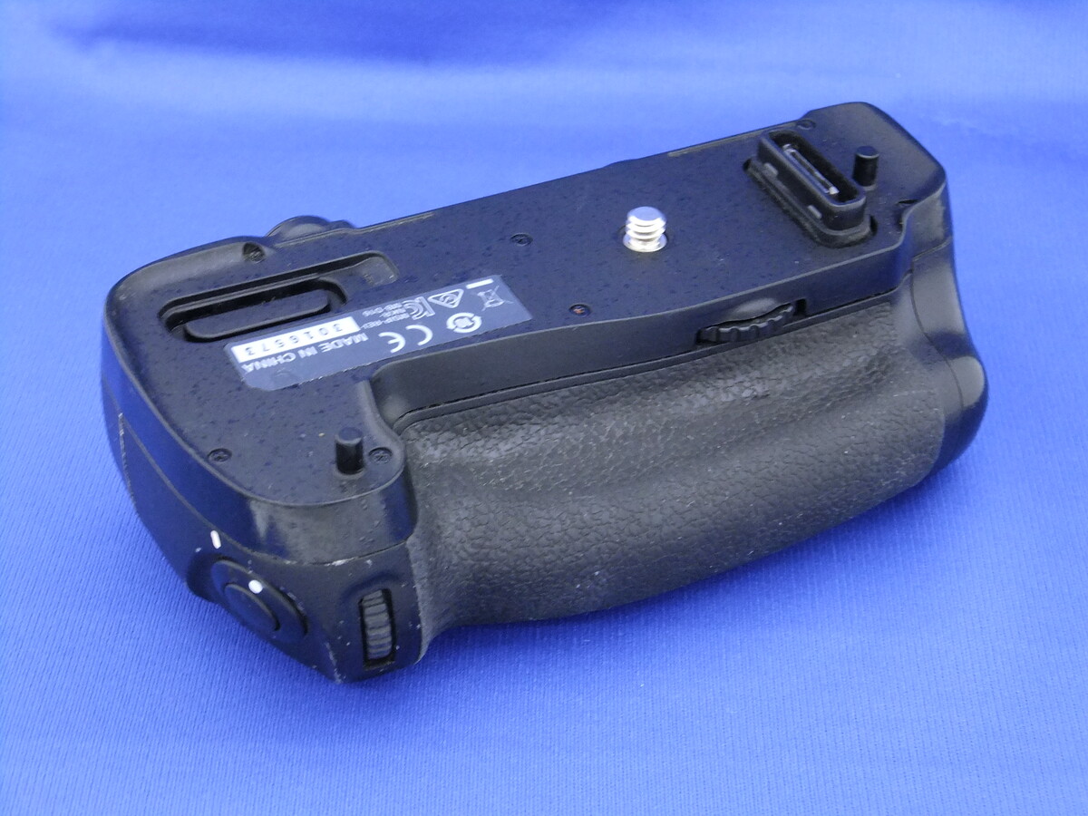 中古】ニコン マルチパワーバッテリーパック MB-D16 在庫一覧｜カメラ